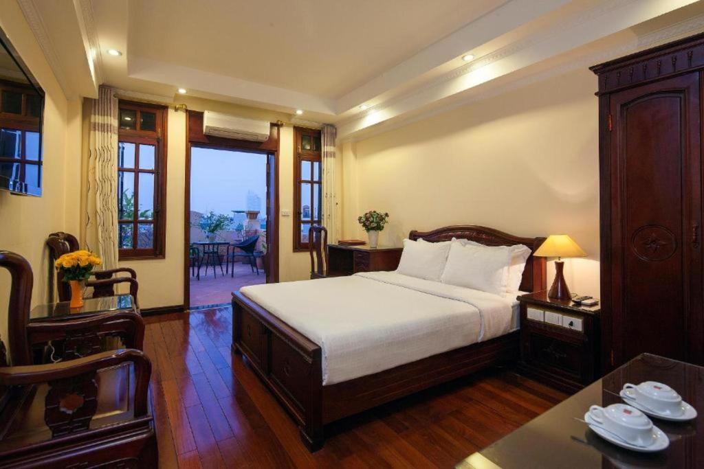 Lucky 3 Hotel & Travel – Hanoi